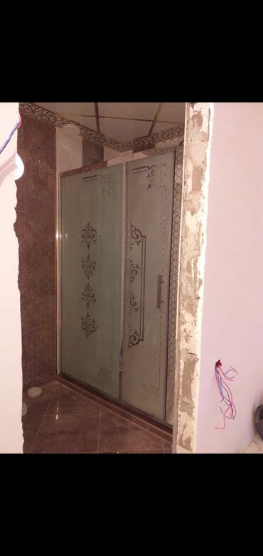 Duş kabinaları, arakəsmələr: Yeni Üstü açıq kabina, Düzbucaqlı, Ödənişli çatdırılma — 20