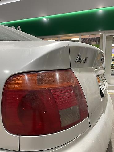Audi: Audi A4: 1995 г., 2.6 л, Механика, Бензин, Седан — 9