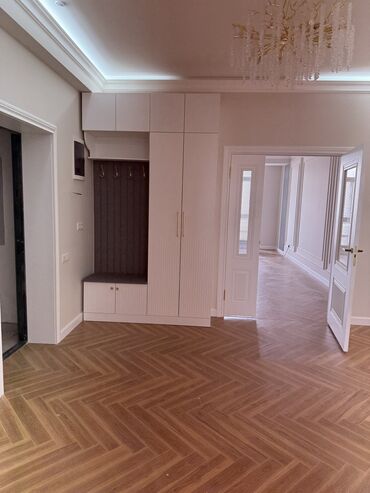 Долгосрочная аренда квартир: 3 комнаты, Собственник, Без мебели — 1