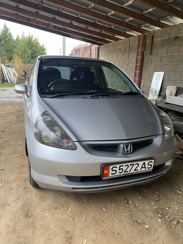 Honda: Honda Fit: 2002 г., 1.3 л, Вариатор, Бензин, Хэтчбэк