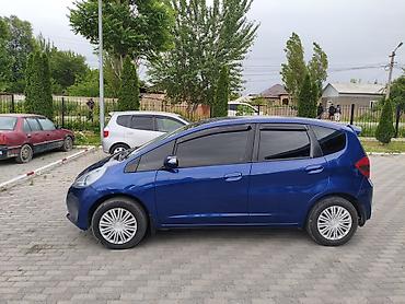 jak авто: Honda Jazz: 2011 г., 1.3 л, Вариатор, Бензин, Хэтчбэк — 2