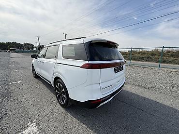 Kia: Kia Carnival: 2021 г. — 5