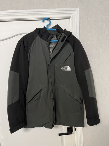 north face бишкек: Куртка 5XL (EU 50), 4XL (EU 48), түсү - Жашыл