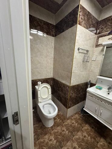 Uzunmüddətli kirayə mənzillər: Xətai rayonu, Həzi Aslanov metrosu, Məhəmməd Hadi küçəsində, 17 — 13