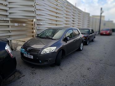 Toyota: Toyota Auris hatchback Xüsusiyyətlər: - Kuzov: 5 qapılı hatchback — 3