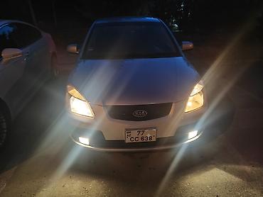kia oluxanasi: Kia Rio: 1.4 l | 2005 il Hetçbek — 1
