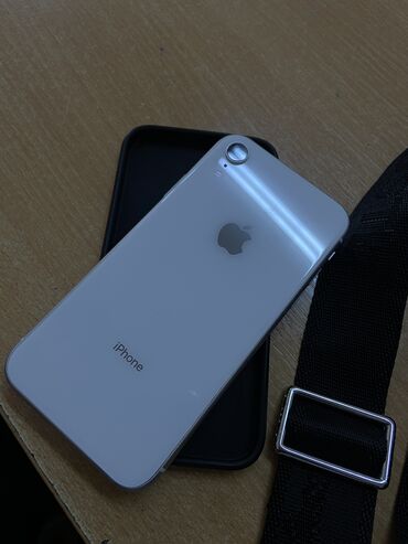 чехол iphone se: IPhone Xr, Новый, 64 ГБ, Белый, Зарядное устройство, Чехол, Кабель, 85 %