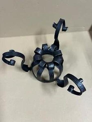 Žardinjere: Kovane gvozdene postolje/korpa za cveće - Materijal: kovan gvožđe — 23