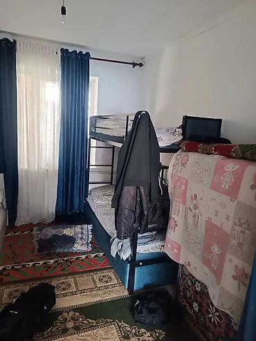 Продажа коттеджей и домов: 🏙️ Продаётся: частный дом (5+ комнат) — 120 м² 📍 Локация: Бишкек, ж/м — 5
