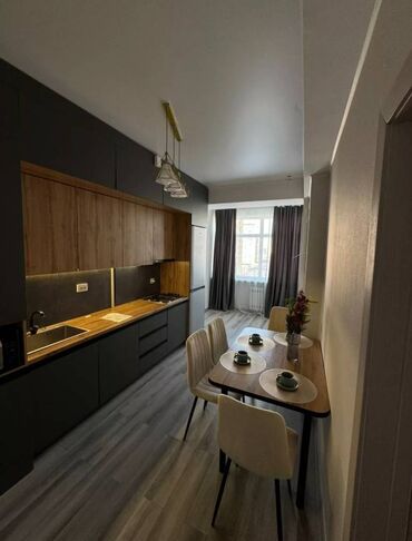 Продажа домов: 2 комнаты, 80 м², Элитка, 5 этаж, Евроремонт