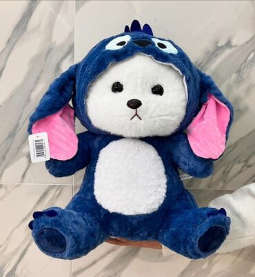 трендовые мишки: 🧸 Этот синий ушастик — чистая магия уюта! 💙 Мягкий, забавный, готов к