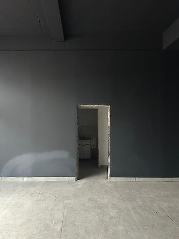 Аренда магазинов: Магазин, В жилом доме, 144 м² Не действующий, Без оборудования, С ремонтом, Электричество, Отдельный вход — 14