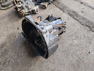 Auto delovi: Menjac pet brzina Lada 112. Polovno, ocuvano. Skinuto sa rastavljenog — 6