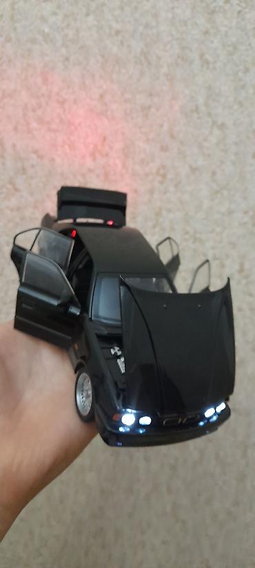 İncəsənət və kolleksiyalar: Bmw m5 e34 1:24 Ölçü Model Təzədir Səsli və işıqlı Hər yeri açılır — 3