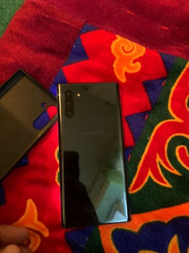 маленький телефон: Samsung Note 10, Б/у, 256 ГБ, цвет - Черный, 2 SIM