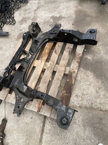 запчасти на сапог мерс: Подрамник Mercedes-Benz B-Class W245 M 266 E 17 2007 (б/у) КУЗОВНЫЕ