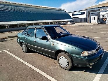 Daewoo Nexia: 2005 г., 1.5 л, Механика, Бензин, Седан