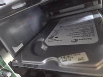 Masaüstü kompüterlər və iş stansiyaları: 40 manata keys. Monitorla birgə 80. Klaviatura və maus verilir — 7