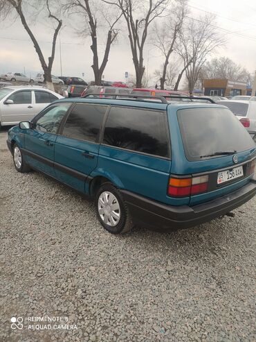 ras posteli: Volkswagen Passat: 1991 г., 1.8 л, Механика, Бензин, Универсал