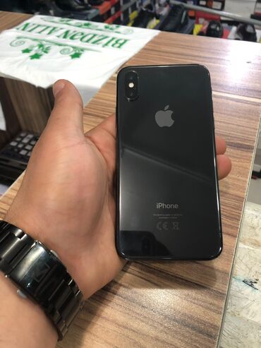 ayfonun qiymeti: IPhone X, 64 GB, Qara, Face ID