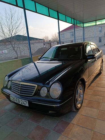 mersedes dörd göz: Mercedes-Benz E 280: 2.8 л | 2000 г. Седан