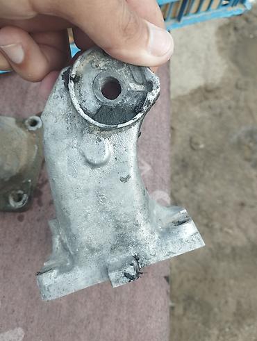 velosiped üçün motor: Mercedes-Benz: Alüminium mühərrik dayağı kronşteynləri (cüt) Təsvir — 3
