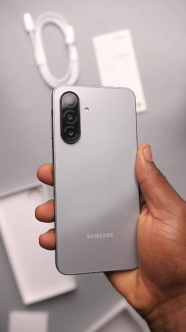 17 pro 256: Samsung Galaxy A17, 128 GB, İki sim kartlı — 1