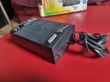 prodaja polovnog alata iz uvoza: ADAPTER SA 220V NA 12V 5A 65W (NA UPALJAČ) | Pretvarač sa 220V na — 5