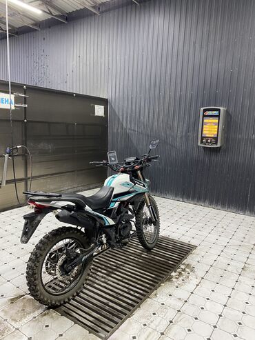 Мотоциклы: Эндуро Zongshen, 250 куб. см, Бензин