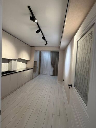 байтик квартира: 1 комната, 43 м², Элитка, 2 этаж, Евроремонт