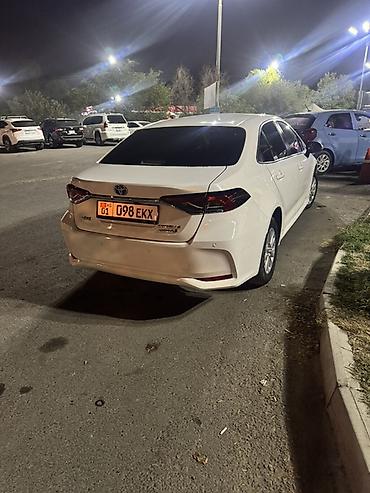 крыло каролла: Toyota Corolla: 2022 г., 1.8 л, Гибрид, Седан — 4