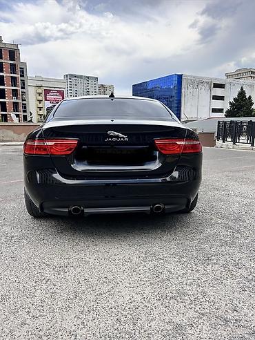 jaguar saat: Jaguar XE: 2 l | 2018 il 109800 km Sedan — 2