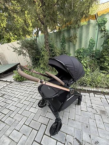 коляски чикко: Прогулочная коляска Kidilo (бренд на шильдике), цвет — чёрный с — 1