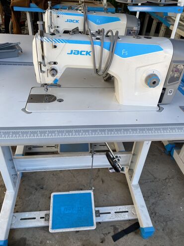 швейная машинка: Швейная машина Jack, Механическая, Полуавтомат
