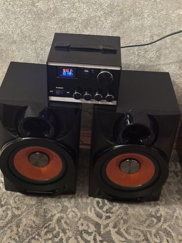 Səs gücləndiriciləri: Uslitel 1200 Watt rms.di əjdaha birşeydi 300 watt + 300 watt sağ sol -da lalafo.az — 5 Səs gücləndiriciləri: Uslitel 1200 Watt rms.di əjdaha birşeydi 300 watt + 300 watt sağ sol — 5