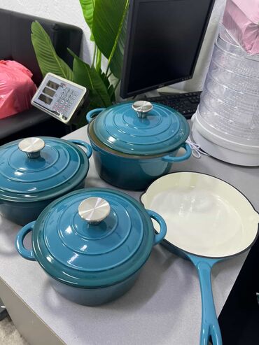 жумуш идиш жууганга: 🍲 ЧУГУННЫЙ КАЗАН — ВКУС, КОТОРЫЙ НЕ ПОДДЕЛАТЬ! ⠀ ✅ Плов,лагман, шорпо