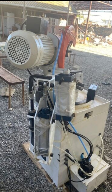ucuz demir qapi: Sənaye tipli metal kəsmə dəzgahı – model MC-315B Xüsusiyyətlər: -