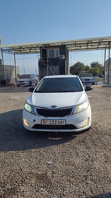 аренда kia rio: Kia Rio: 2015 г., 1.4 л, Механика, Бензин, Седан — 2