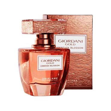 Ətriyyat: Parfum " Giordani Gold Essenza Blossom ", 50ml. Oriflame lalafo.az -da Ətriyyat: Parfum " Giordani Gold Essenza Blossom ", 50ml. Oriflame