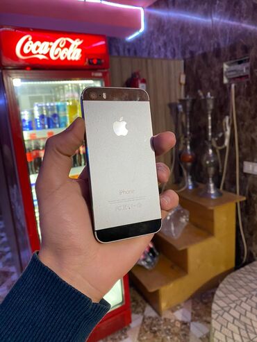 yarpaq uzuk gumus: IPhone 5s, < 16 GB, Gümüşü