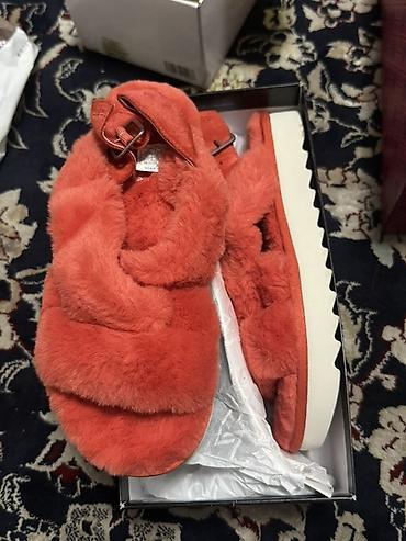 Другая женская обувь: Набор женской одежды и обуви. 1) Балетки/слингбэки 27 Edit by — 2