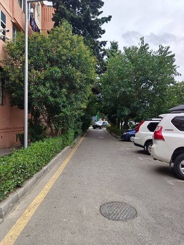 Köhnə tikili: Bakı, 3 otaqlı, Köhnə tikili, m. Xalqlar Dostluğu, 75 kv. m — 19