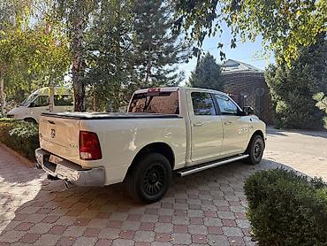 смешанные: Dodge Ram 1500: 2018 г., 5.7 л, Автомат, Газ, Пикап — 5
