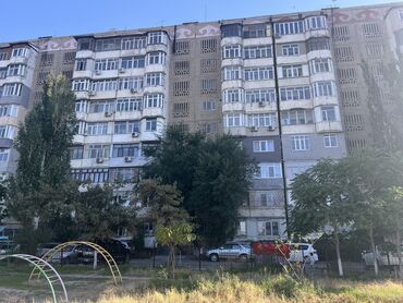 2кв сдаю: 2 комнаты, 49 м², 105 серия, 1 этаж, Старый ремонт