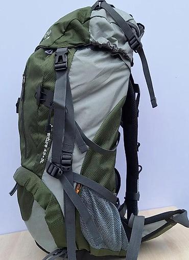 Sportske torbe i rančevi: Senterian Adventure ranac kapaciteta 45+5 litara. Ranac je dizajniran — 3