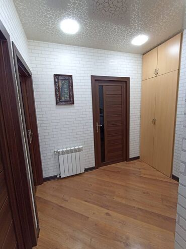 Köhnə tikili: Bakı, Yeni Günəşli Massiv V, 3 otaqlı, Köhnə tikili, 82 kv. m — 14