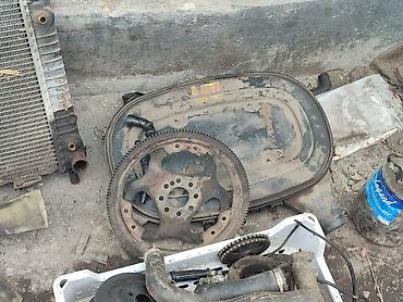 Двигатели, моторы и ГБЦ: Запчасти на Мерседес 124 — 8