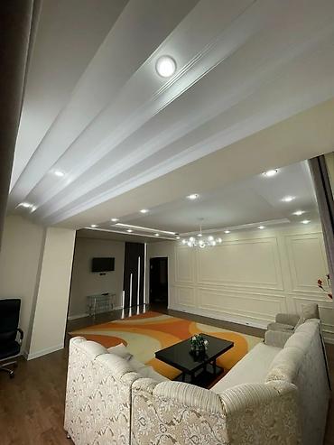 Долгосрочная аренда квартир: 3 комнаты, Риэлтор, Без подселения, С мебелью полностью — 17