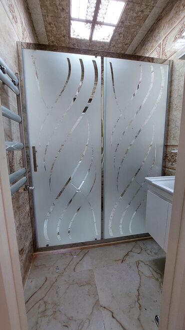 Duş kabinaları, arakəsmələr: Yeni Arakəsmə, Pulsuz çatdırılma -da lalafo.az — 3 Duş kabinaları, arakəsmələr: Yeni Arakəsmə, Pulsuz çatdırılma — 3