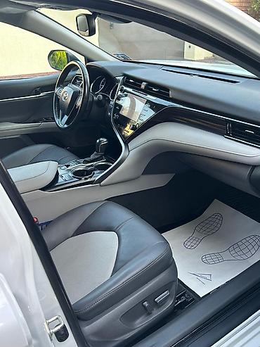 камбой: Toyota Camry: 2020 г., 2.5 л, Автомат, Гибрид, Седан — 6